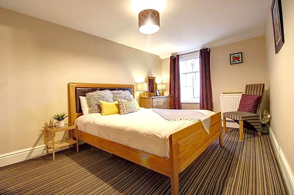 Chester Apartments