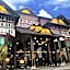 Mudzaffar Hotel