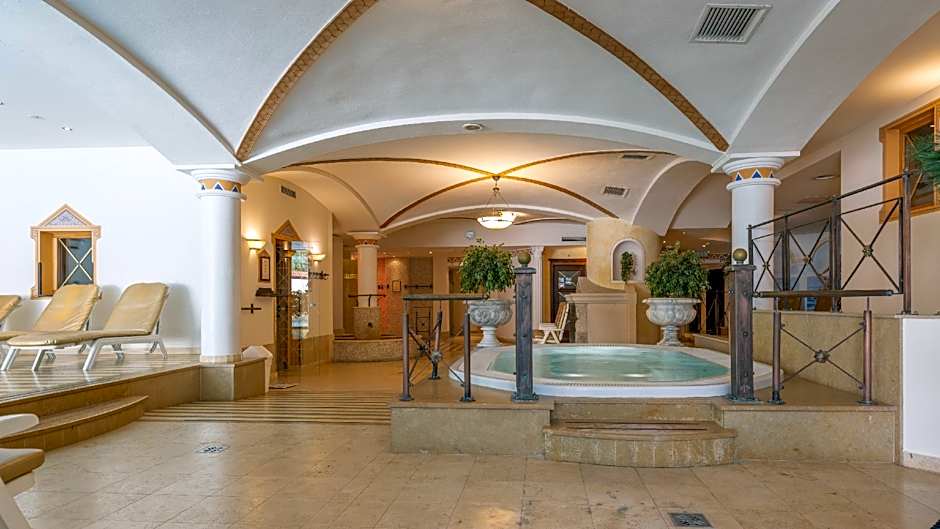 Fun & Spa Hotel Strass