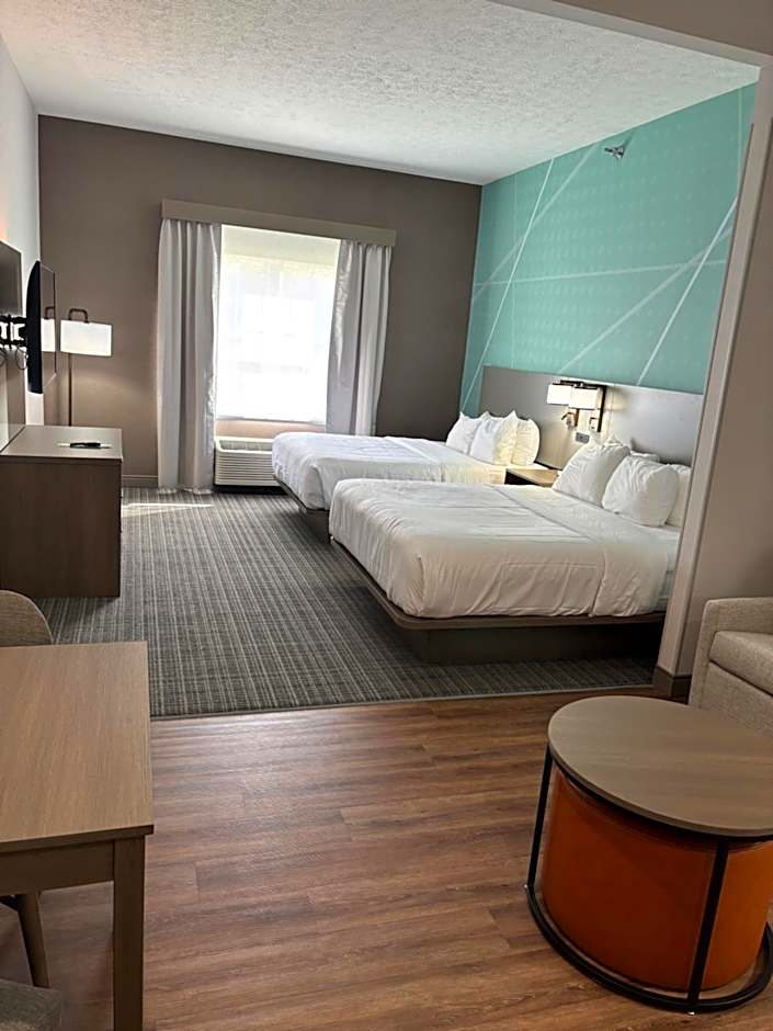 Comfort Suites Hotel and Conference Center
