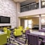 La Quinta Inn & Suites by Wyndham Denver Airport Dia