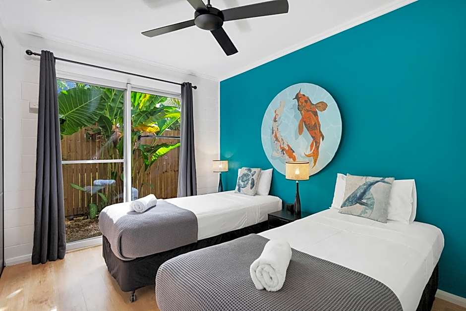 The Palms At Palm Cove