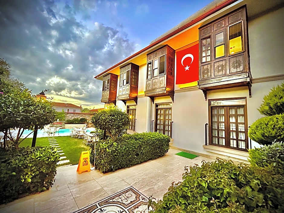 Livia Garden Hotel