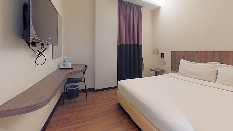 9 Square Hotel - Bandar Baru Bangi