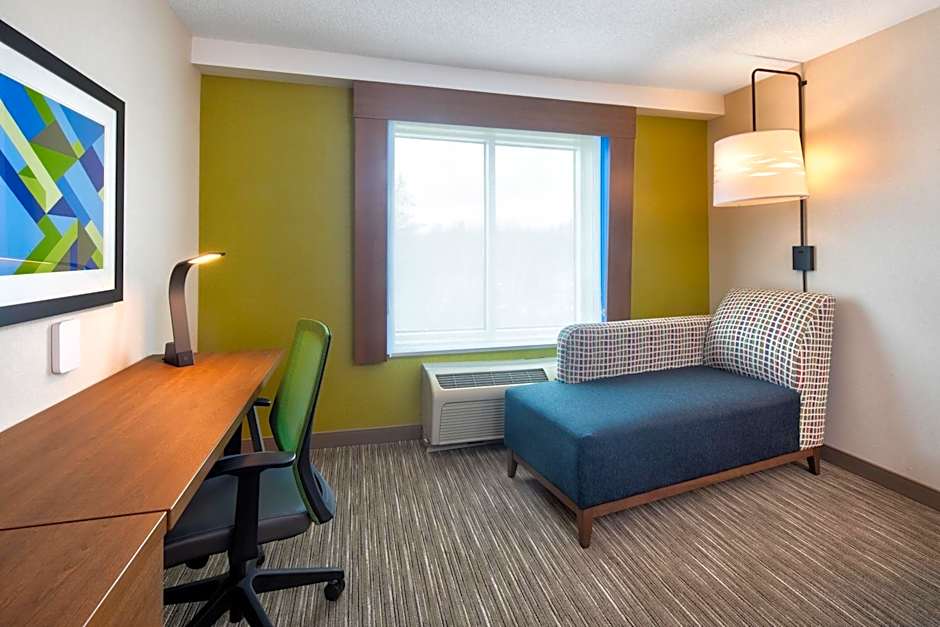 Holiday Inn Express & Suites Halifax Airport By IHG