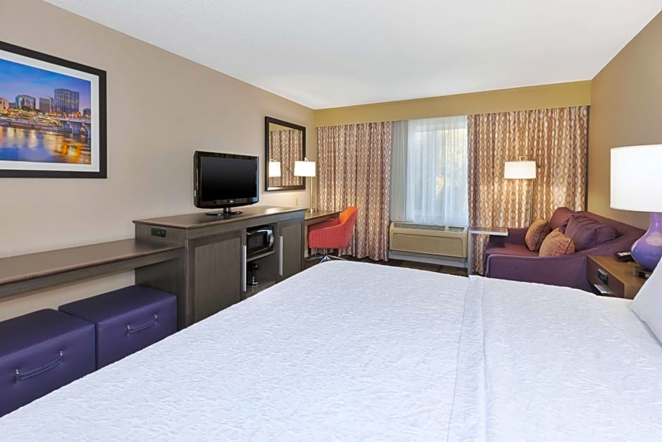 Hampton Inn By Hilton Waterbury