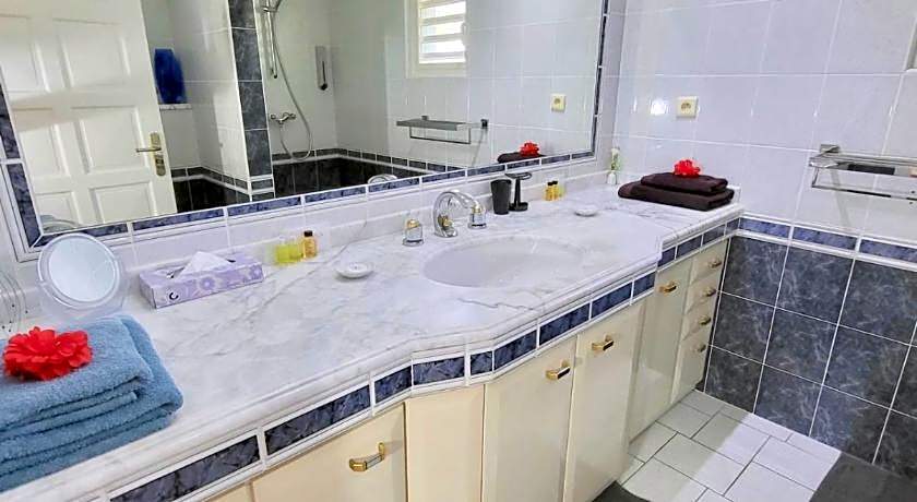 Residence Adam and Eve