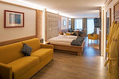 Superior Quadruple Room with Balcony