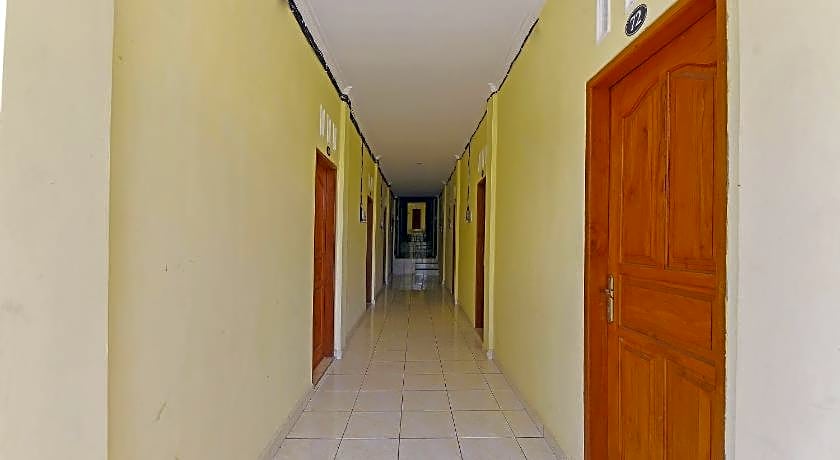 OYO Life 90675 Ld Residence