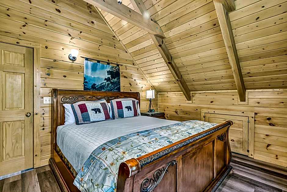 Photo 1 of 6 of 3 Bedroom Cabin