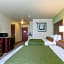 Cobblestone Hotel & Suites - Torrington