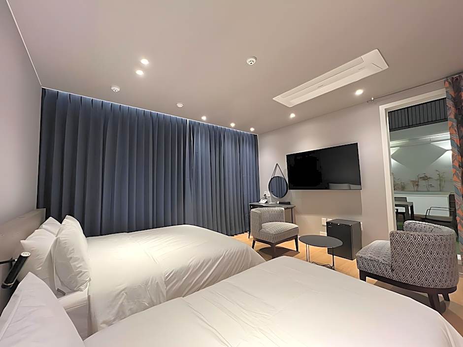 Jinhae Intercity Hotel