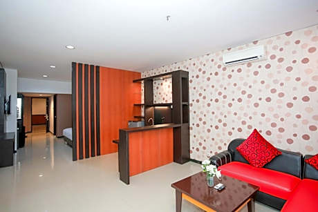 King Suite with Balcony