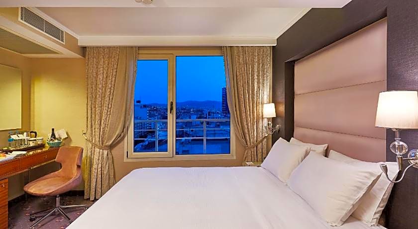 DoubleTree By Hilton Hotel Izmir - Alsancak