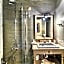 Haones Suites