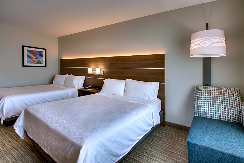 Holiday Inn Express Hotel & Suites Waukegan/Gurnee