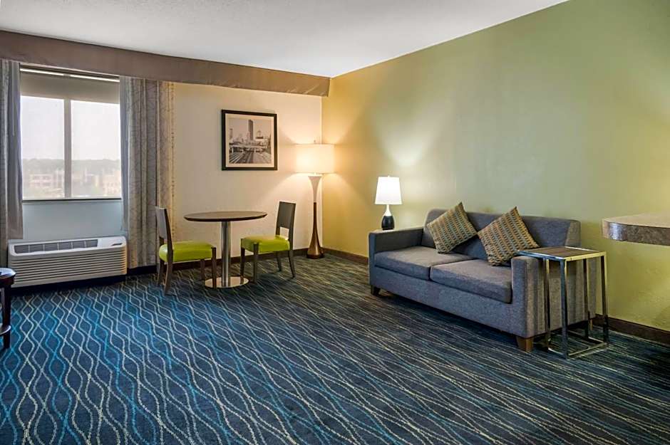 Radisson Hotel Grand Rapids Riverfront