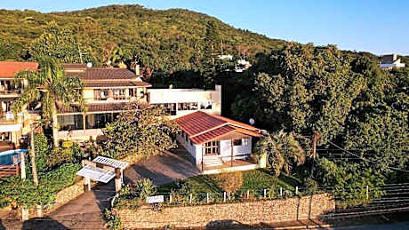 Casas Praia da Lagoinha - Mestre Naro