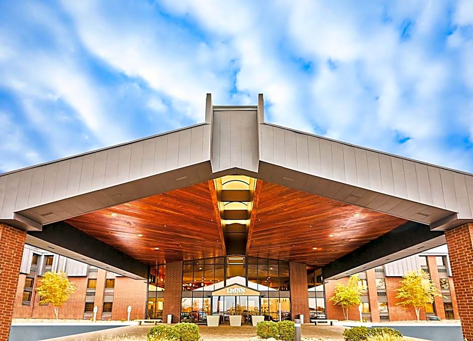 LivINN Hotel Cincinnati / Sharonville Convention Center