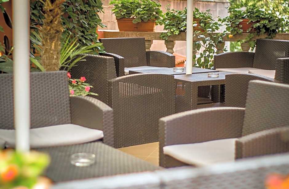 Family Hotel Saint Iliya