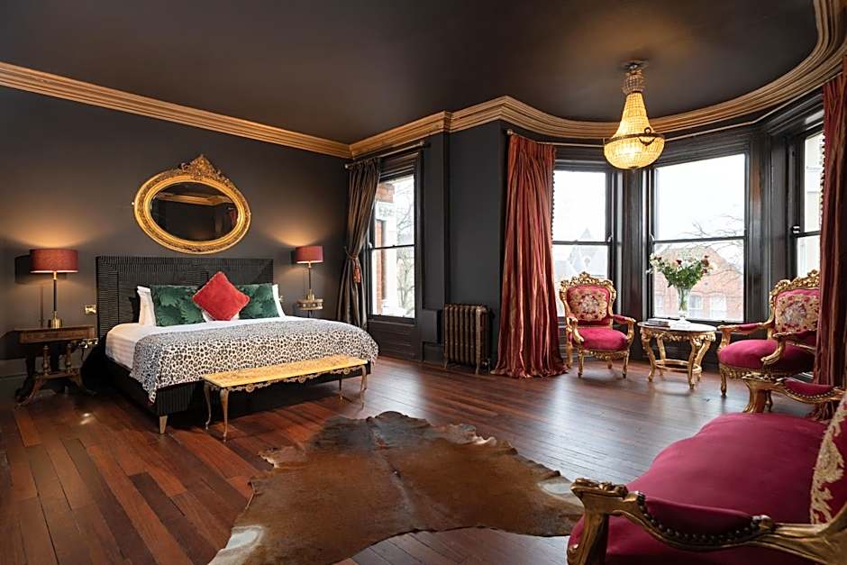 The Harrison Chambers of Distinction