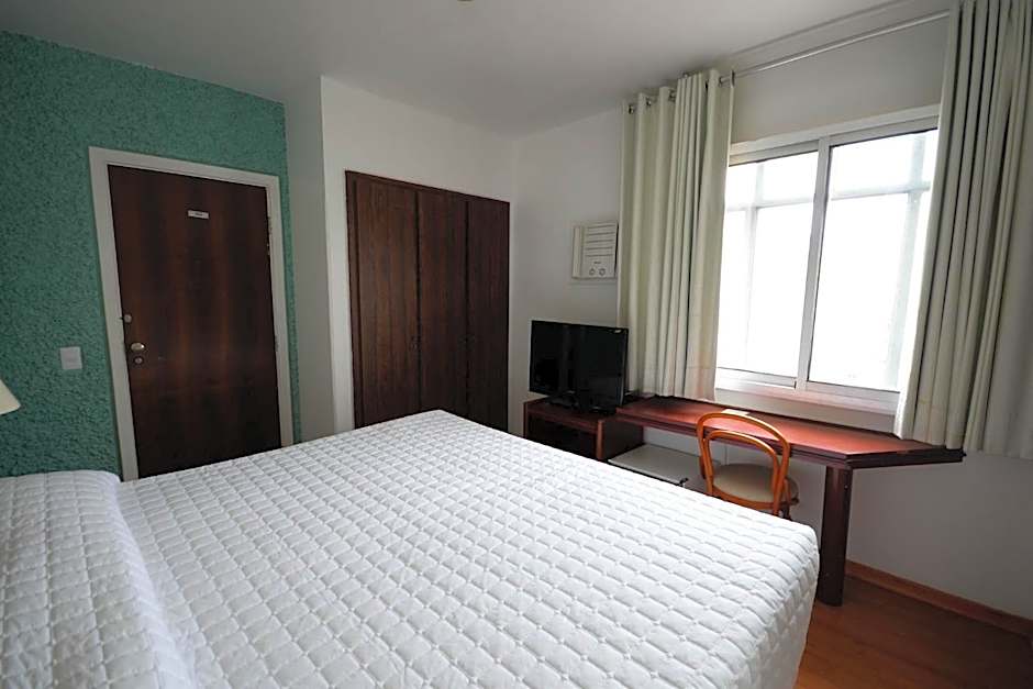 Caravelle Palace Hotel