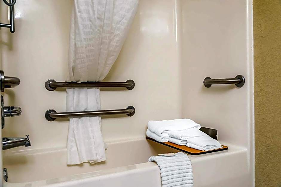 Country Inn & Suites by Radisson Stillwater, MN