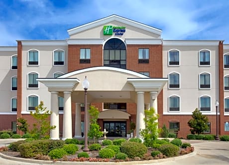 Holiday Inn Express Hotel & Suites Ennis, an IHG Hotel