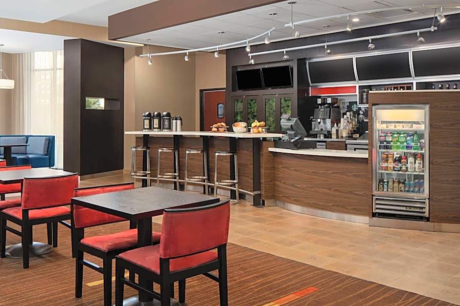 Courtyard by Marriott Houston Kingwood