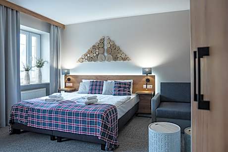 Comfort Double Room with Mountain View