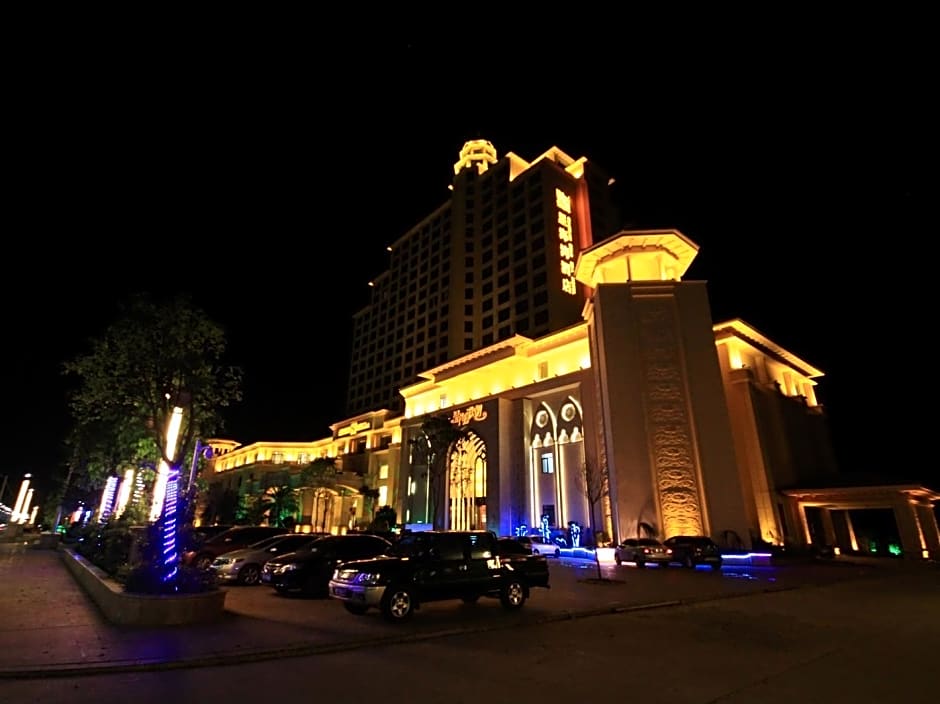 Chateau Star Sea Hotel