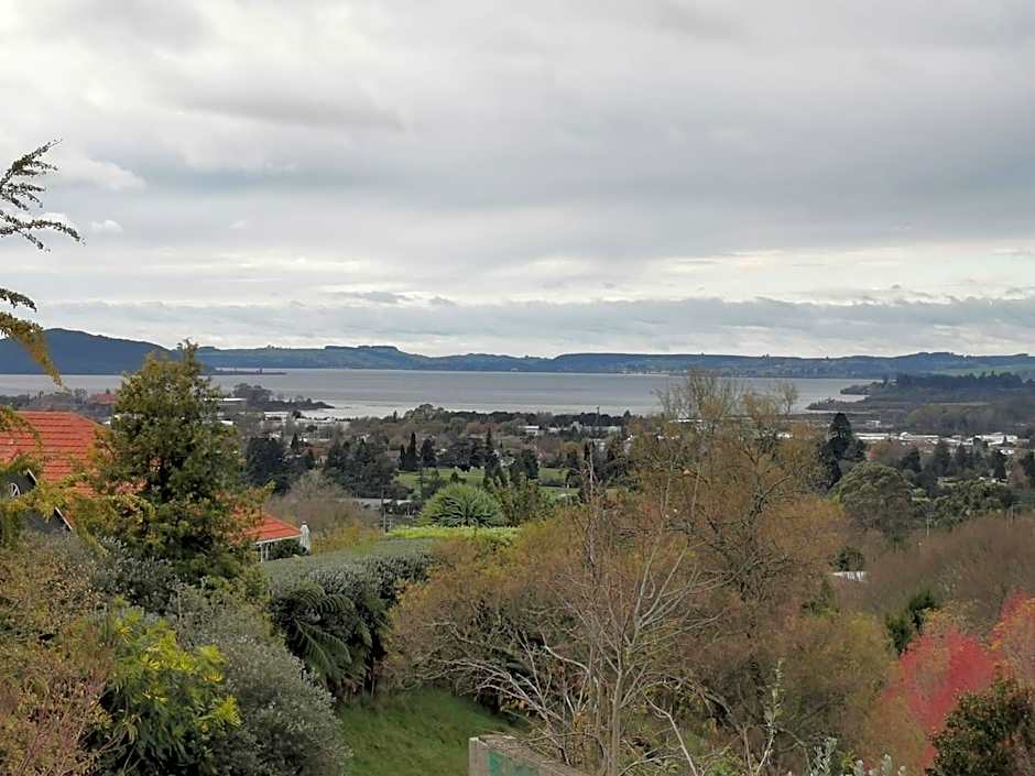 Geyser Lookout BnB