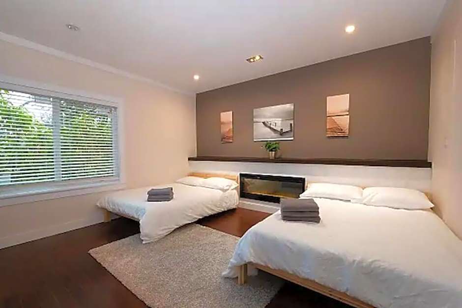 Westside Pool Home-8 min to Downtown, Yard Parking