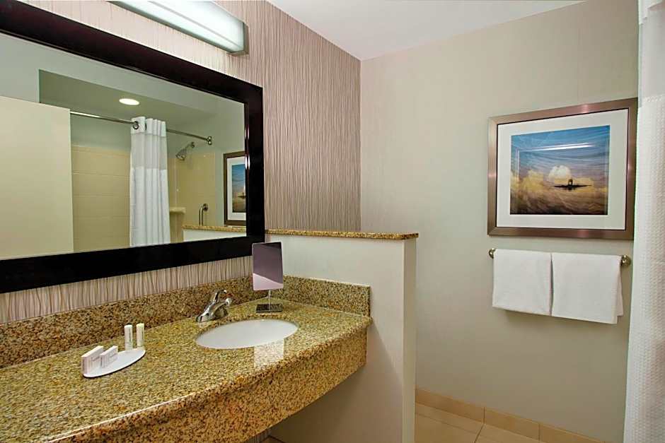 Courtyard by Marriott Atlanta Airport West