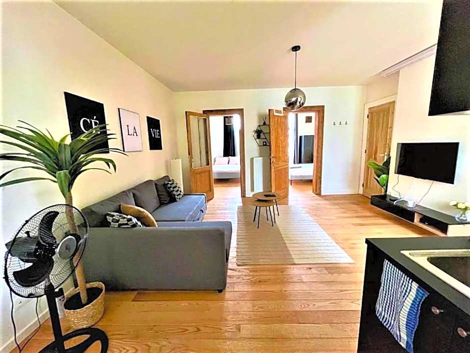 Boho Apartments - 2 Bedrooms