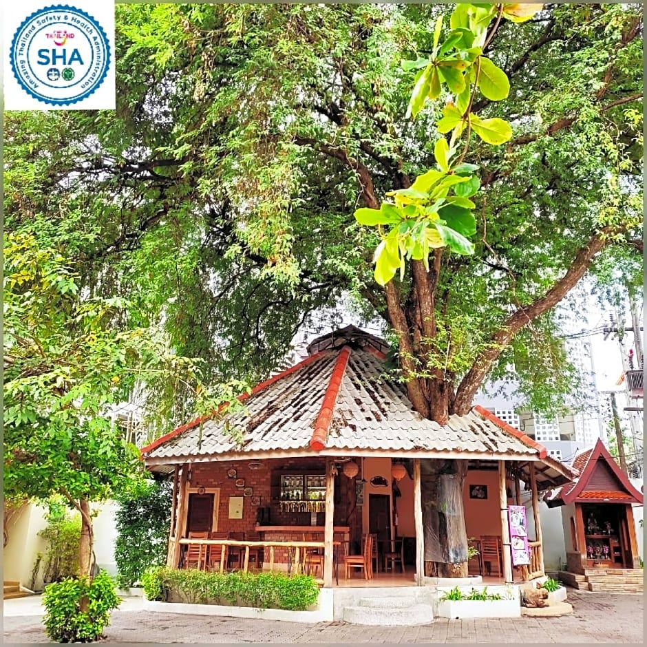 Photo 1 of 50 of Baan Pron Phateep