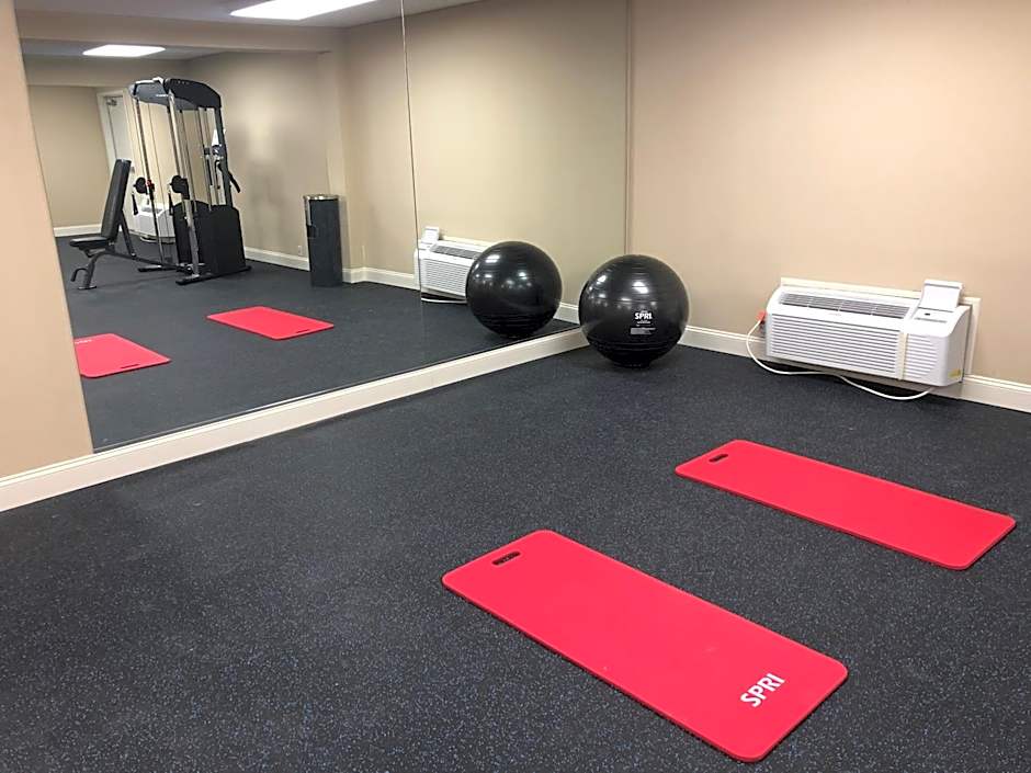 Baymont by Wyndham Latham Albany Airport