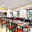 Hawthorn Suites By Wyndham Abuja