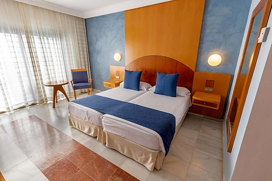 R2 Hotel Pajara Beach