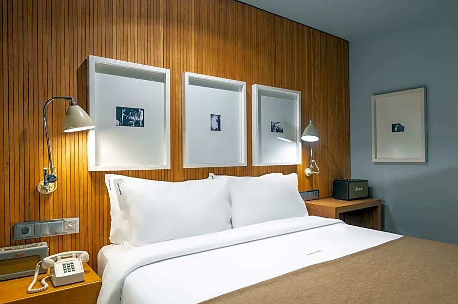 Browns Downtown Hotel