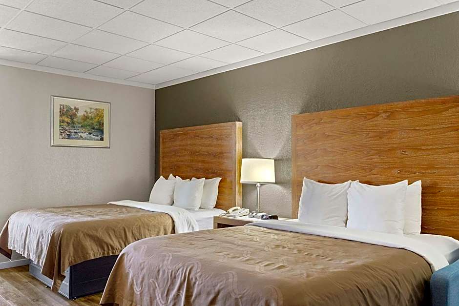 Quality Inn & Suites Downtown