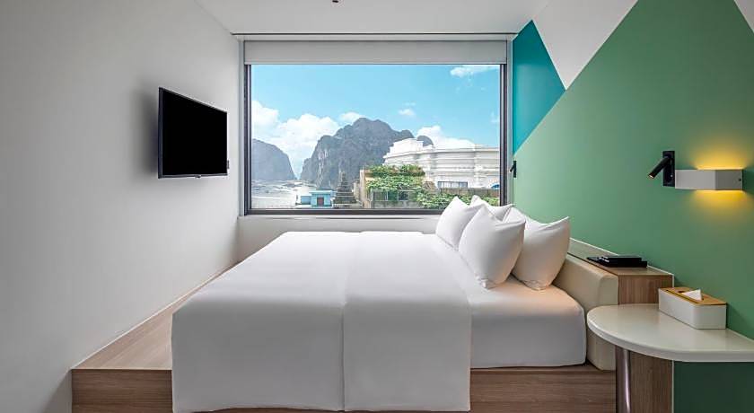 Tru by Hilton Ha Long Hon Gai Centre