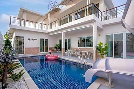Platinum Pool Villa