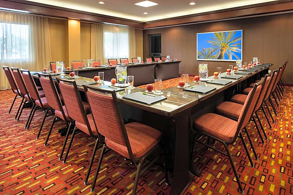 Courtyard by Marriott Scottsdale Old Town
