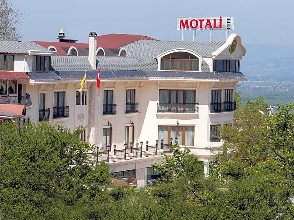 Motali Life Hotel