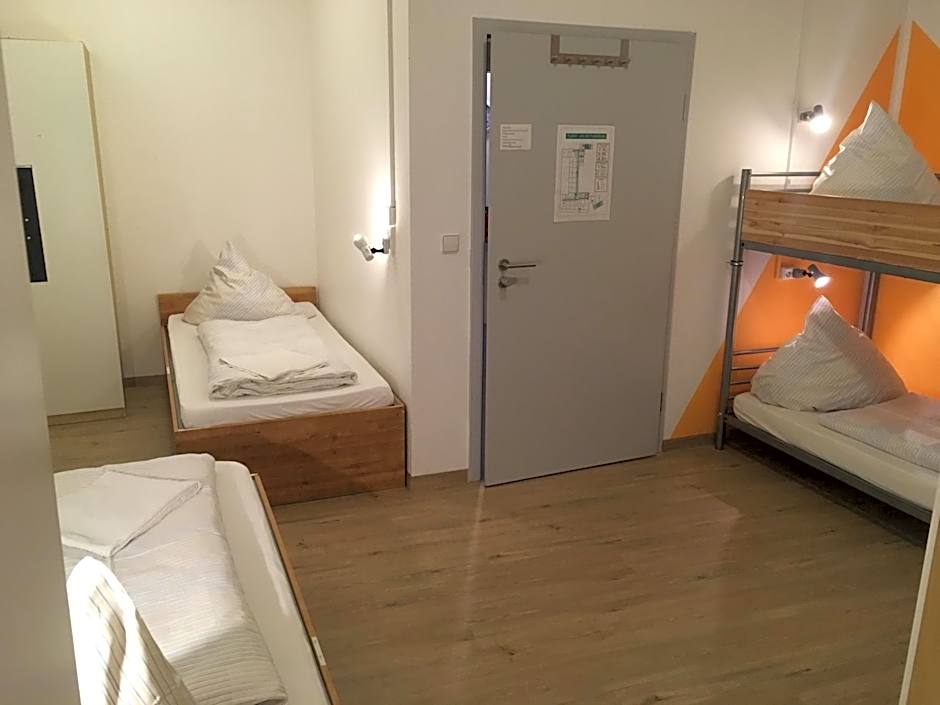 Gästehaus Kaiserpassage- Ihr Cityhostel