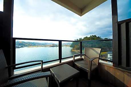 Quadruple Room with Private External Bathroom