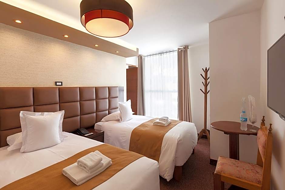 Inti Punku Machupicchu Hotel & Suites