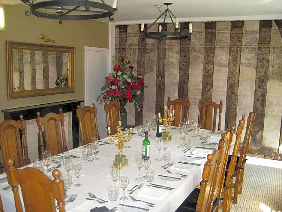 The Saracens Head Hotel