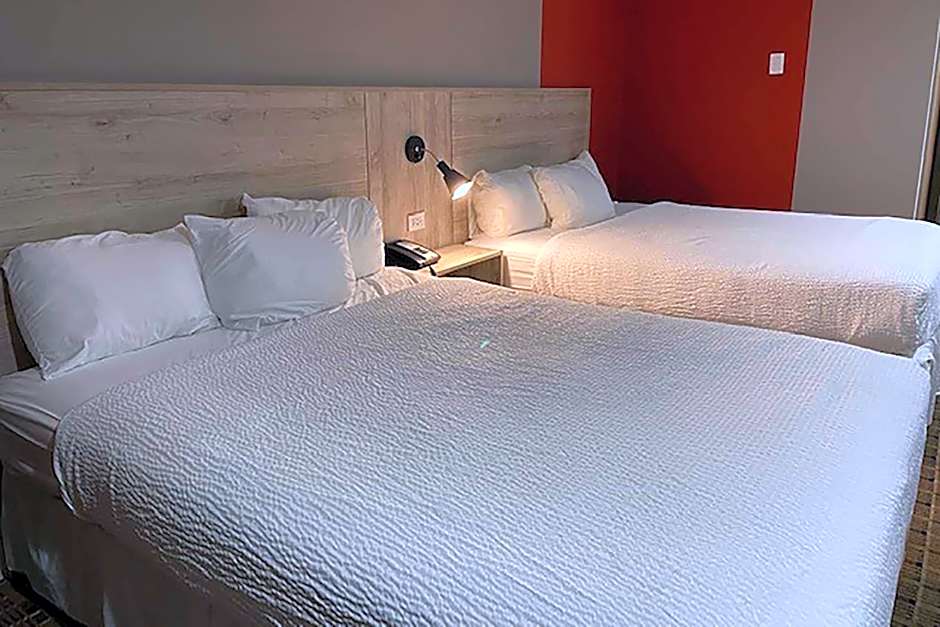 Ramada by Wyndham Medicine Hat